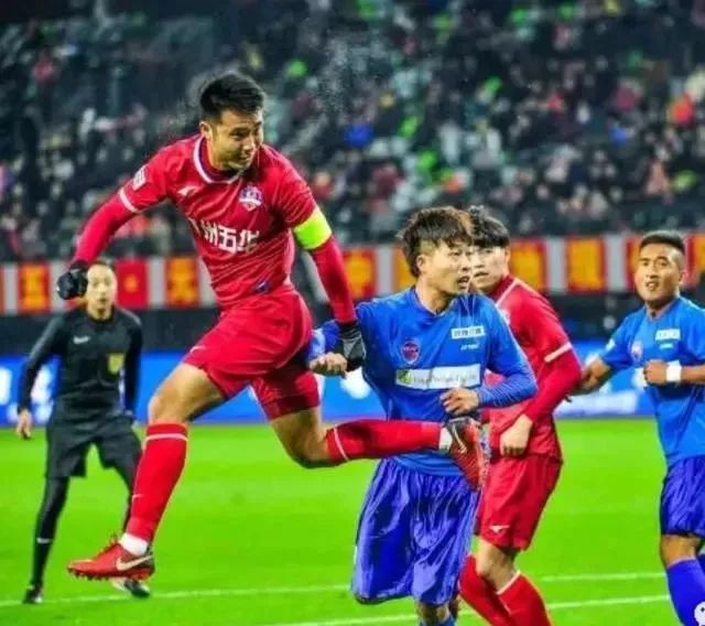 梅州vs日本足球直播视频，今晚不熬夜，咱聊聊这场怎么看才过瘾
